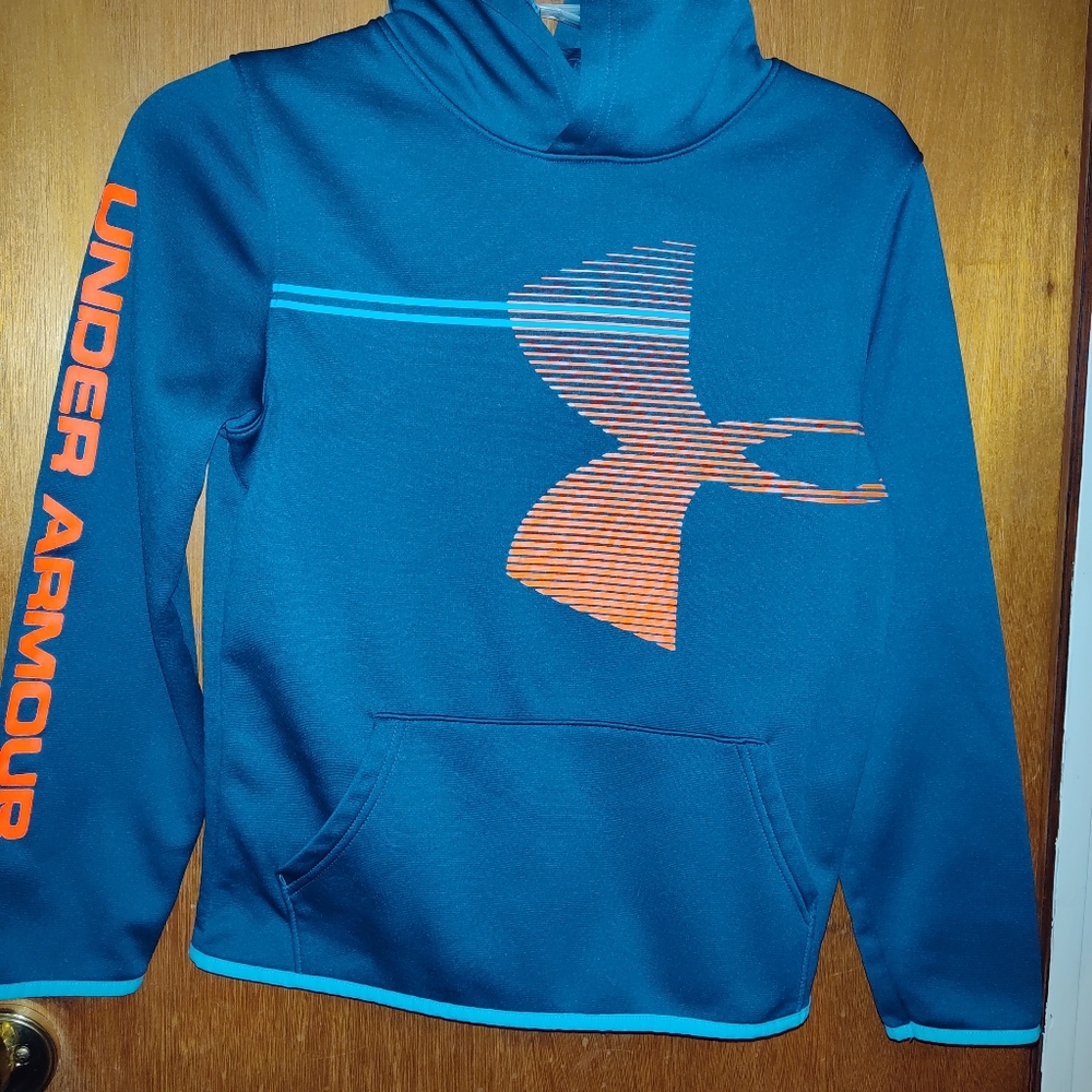 Boys Under Armour Hoodie cold gear